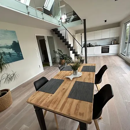 Apartment Aussergewoehnlich Im Villenviertel